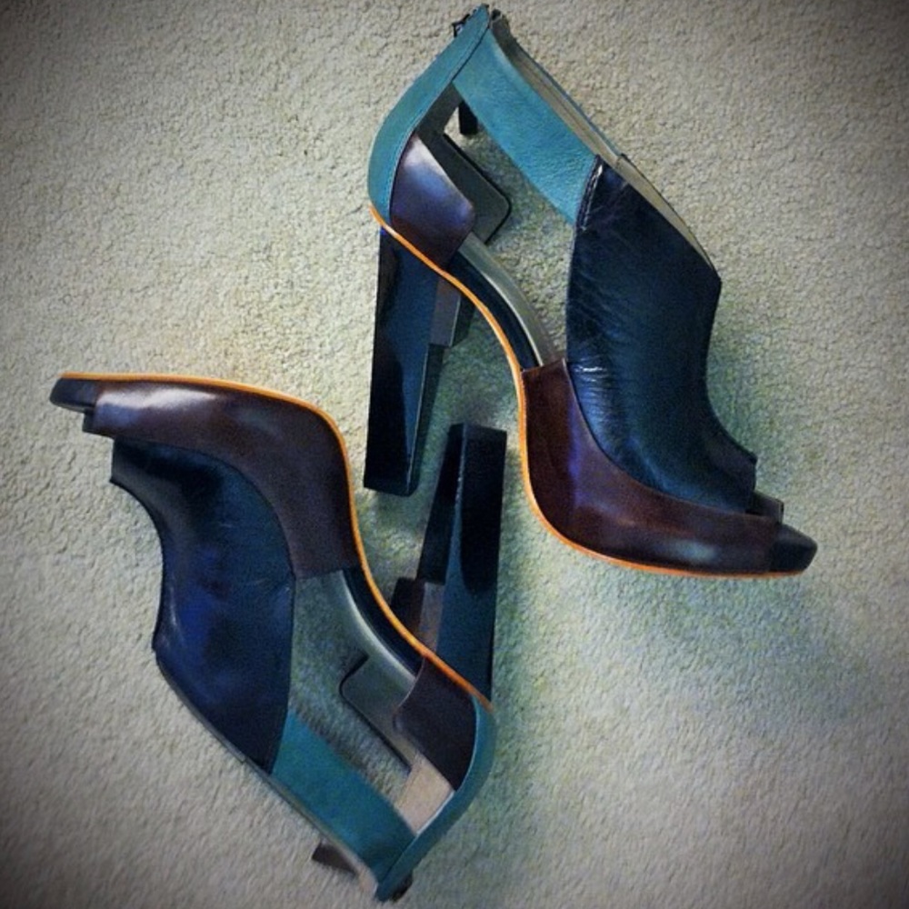 Finsk Peep-Toe Heels